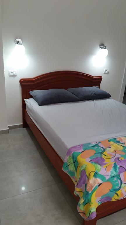 Herzliya Center Apartments Esterno foto